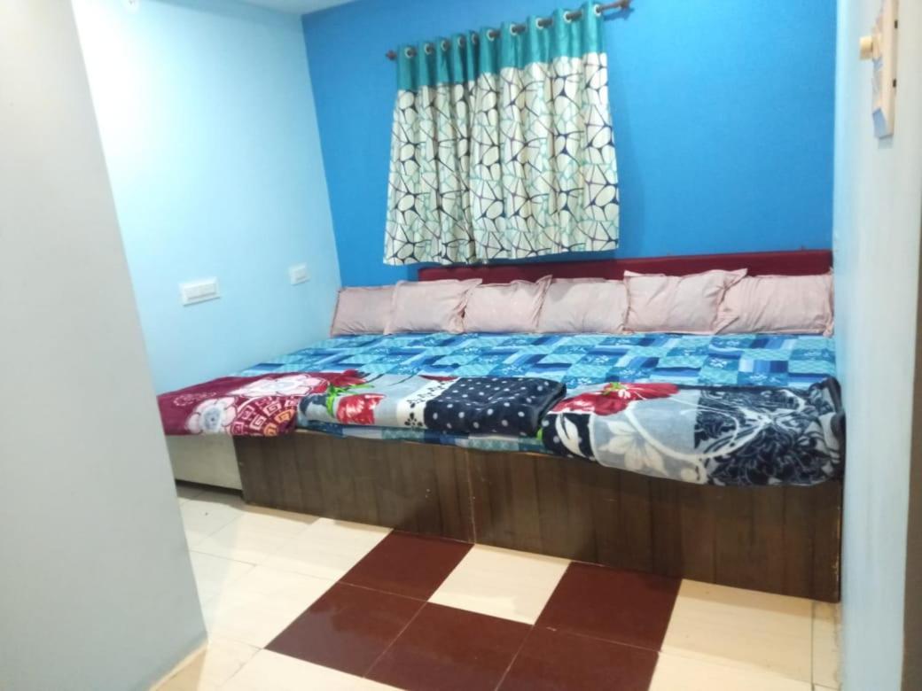 Bhagwati Guest House Ujjain Buitenkant foto